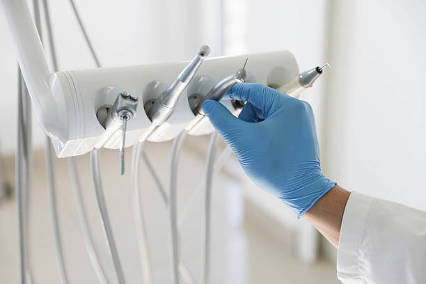 Professional Dental Veneers technician working in Alpharetta, GA
